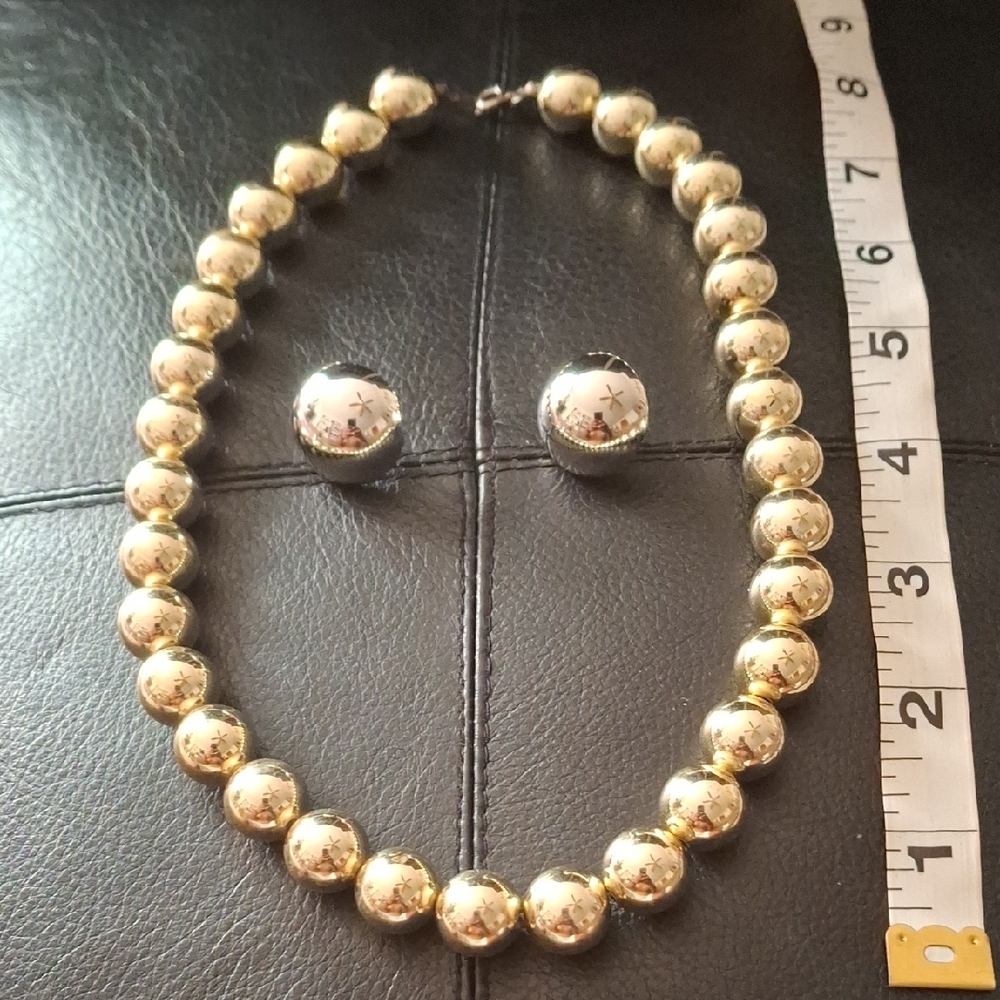 Elegant Gold Beaded Necklace and Earring Set